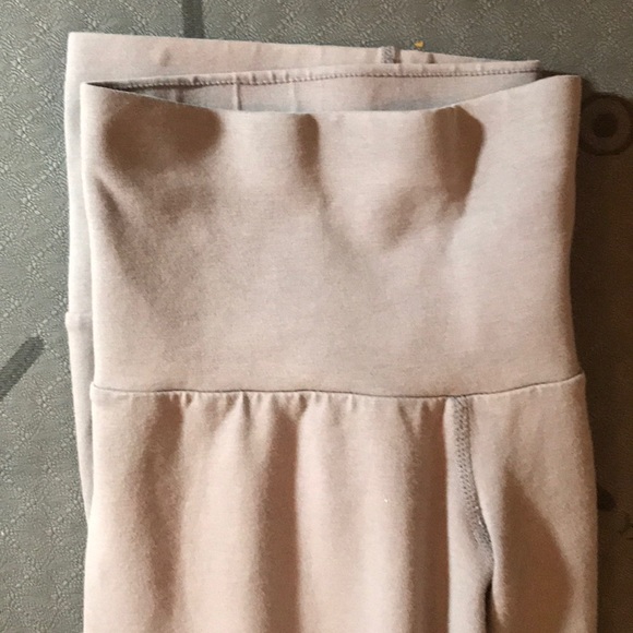 “MEXX” Athletic Grey Ladies Pants . - Picture 9 of 13